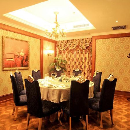Chengdu French Theme Gold Palace Kültér fotó
