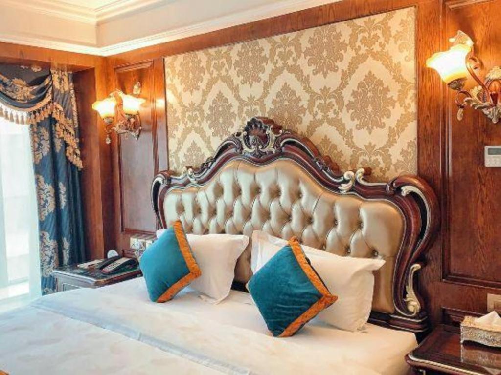 Chengdu French Theme Gold Palace Kültér fotó