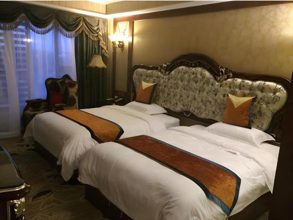 Chengdu French Theme Gold Palace Kültér fotó