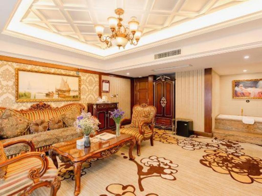 Chengdu French Theme Gold Palace Kültér fotó